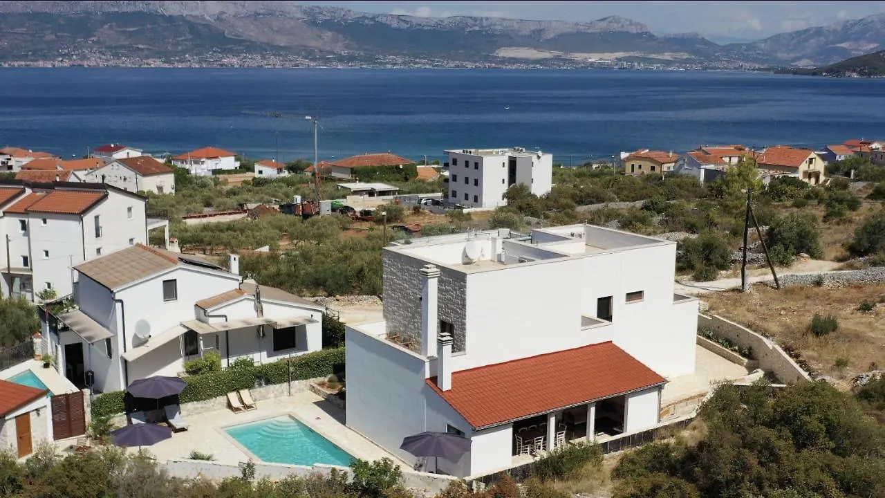 Villa Bora - Ferienhaus Am Meer Slatine